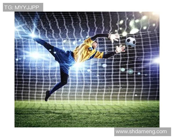 足球明星独特踢球姿势大揭秘展现不同风格与技巧的精彩瞬间