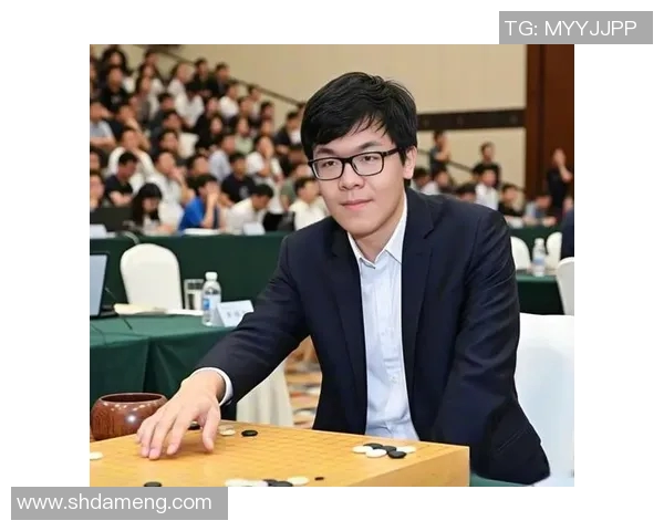 柯洁谈足球明星的魅力与挑战引发围棋与体育的跨界思考